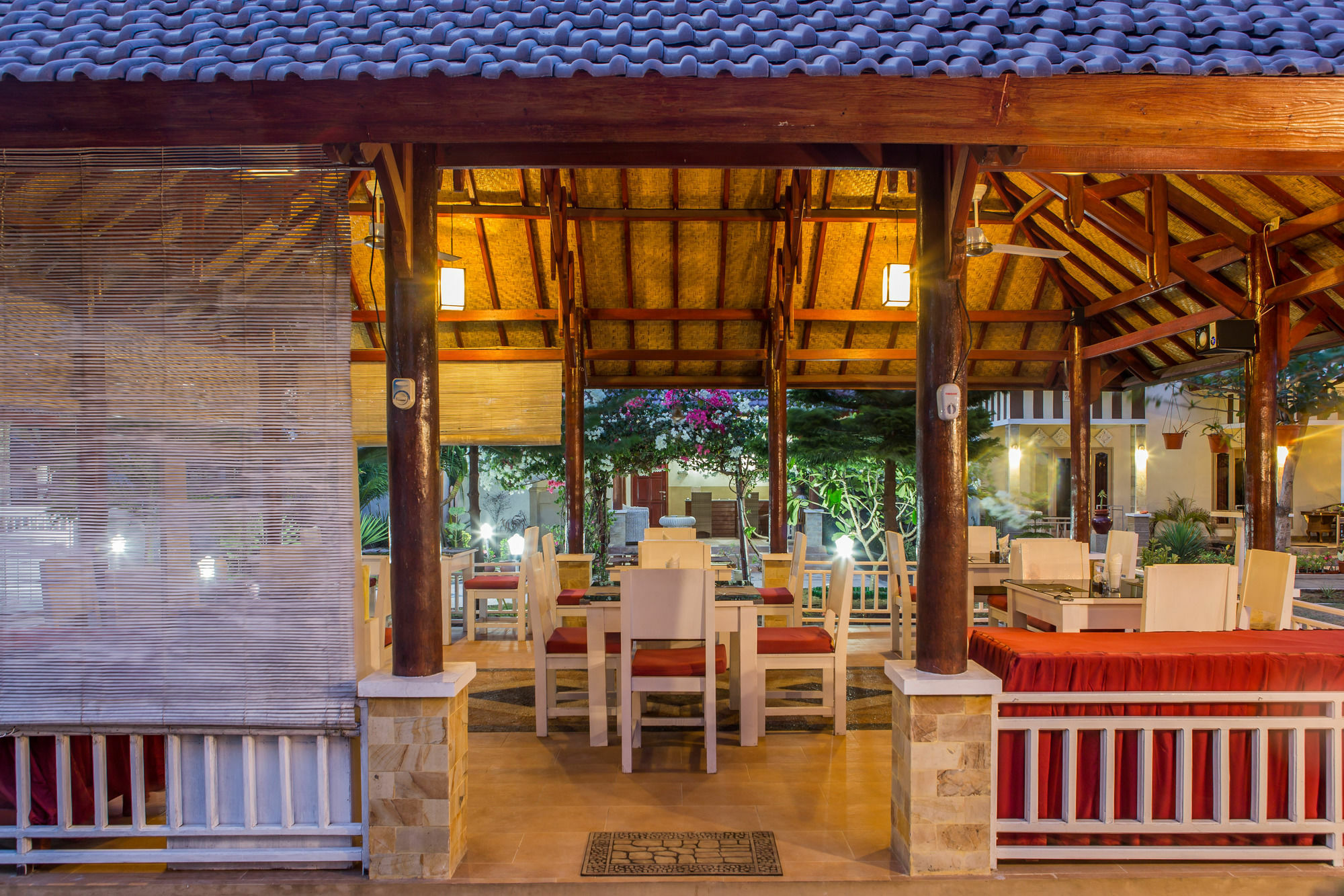 Tropical Hideaways Resort Ilhas Gili Exterior foto